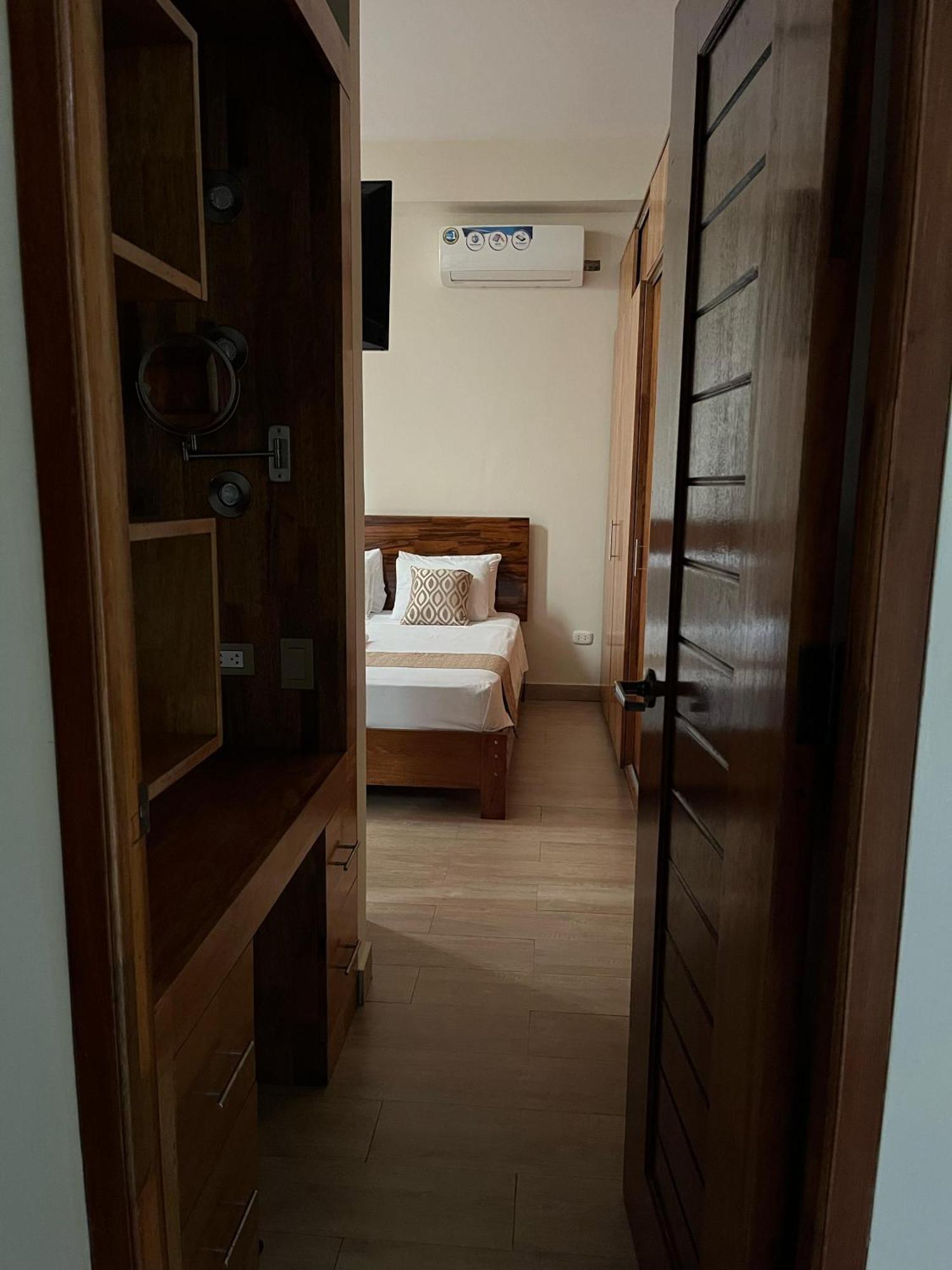 Studio 69 Aparthotel Iquitos Extérieur photo
