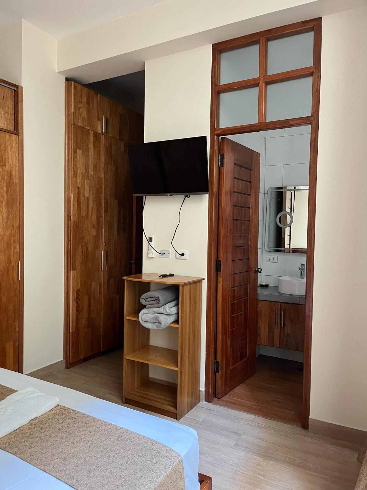 Studio 69 Aparthotel Iquitos Extérieur photo